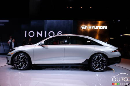 2023 Hyundai Ioniq 6, profile